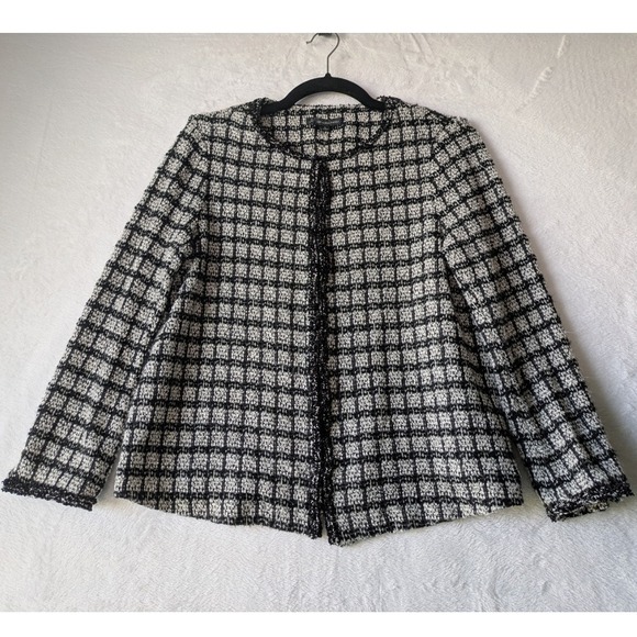 Adrianna Papell Sweaters - Adrianna Papell Black White Plaid Boucle Jacket Hook‎ Closure Long Sleeve Size S